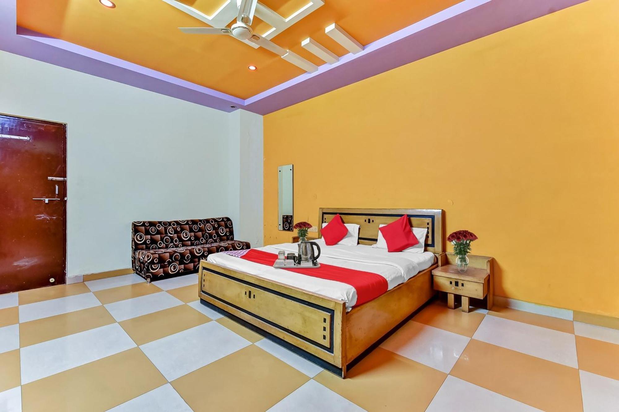 Hotel O Utsav Vatika Hotel 코타 외부 사진