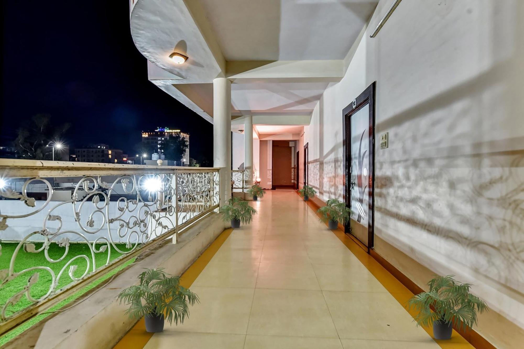Hotel O Utsav Vatika Hotel 코타 외부 사진